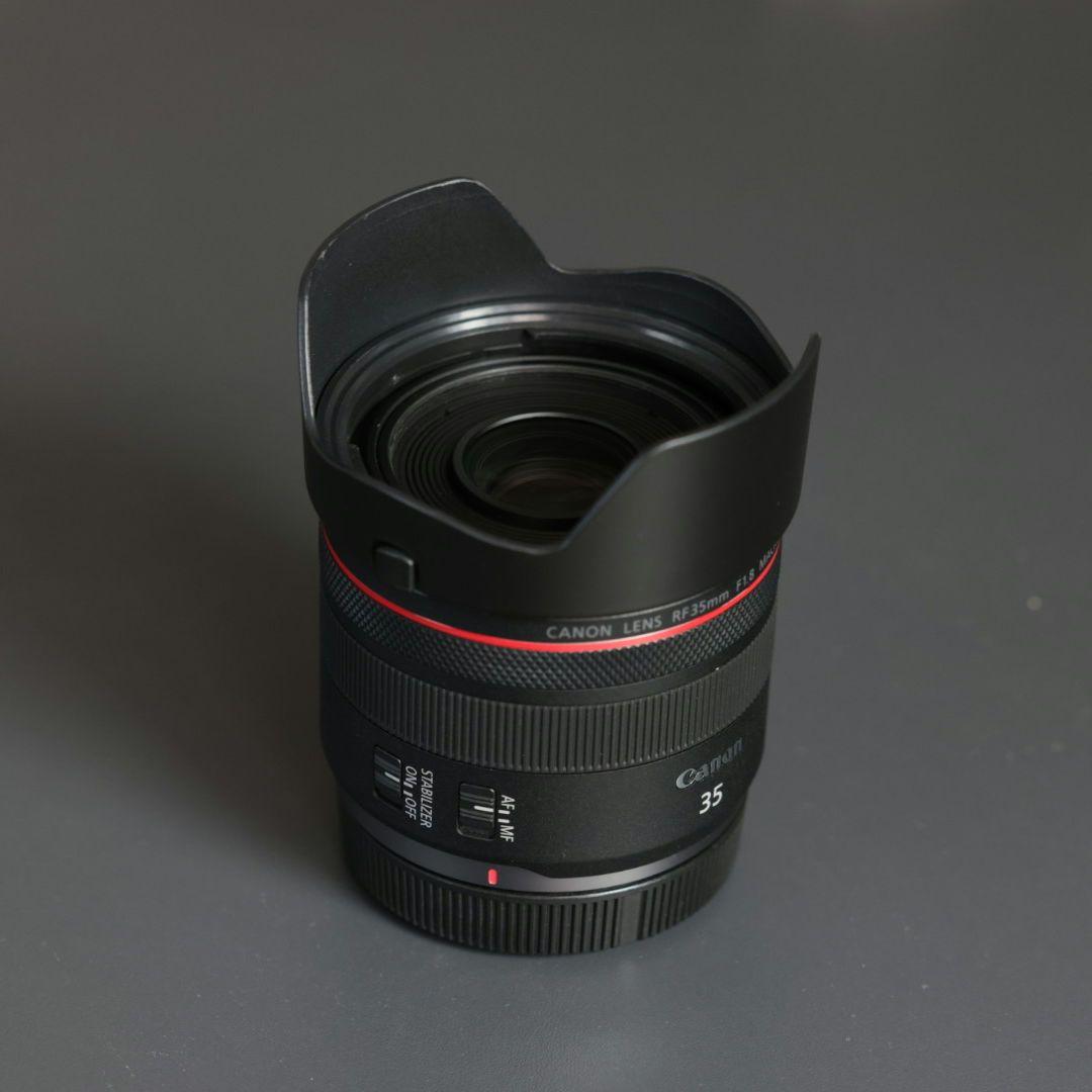Canon RF 35mm F1.8 マクロレンズ