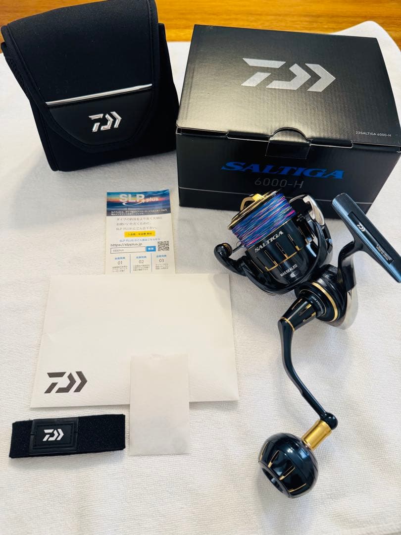 未使用品　23ソルティガ 6000-H