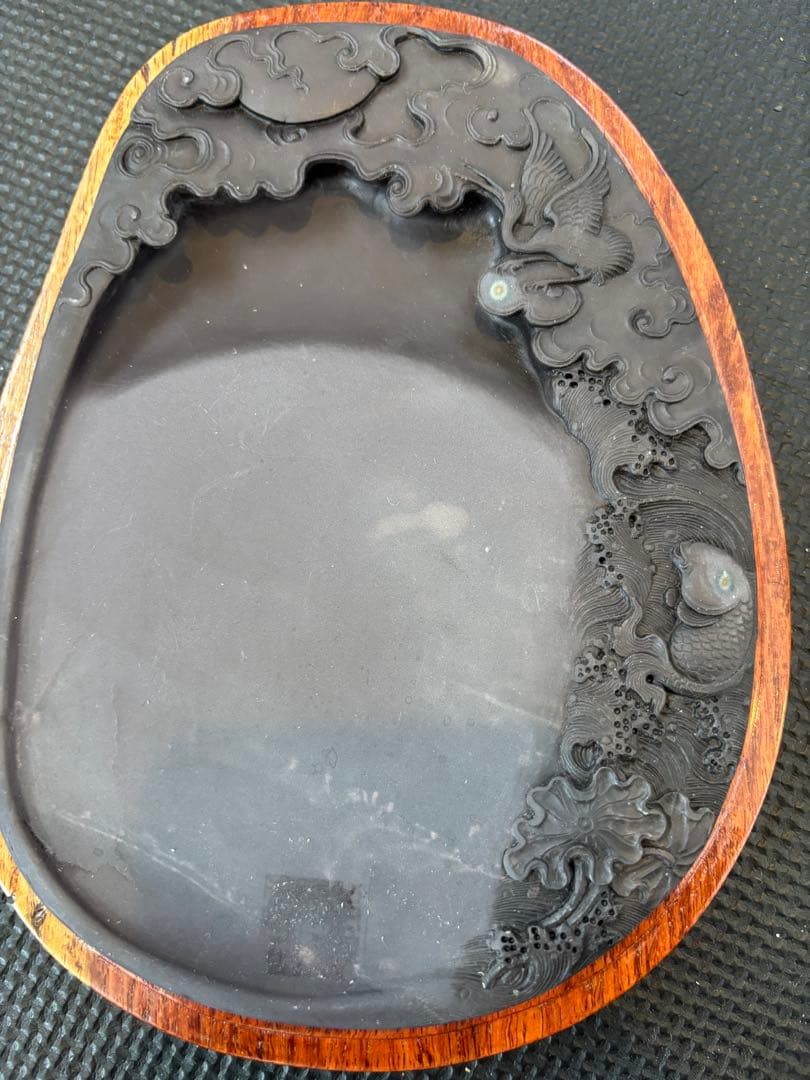 硯　鳥と魚の彫刻　木箱付き