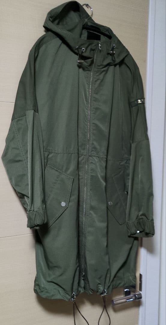 【貴重　美品】TATRAS フード付きオリーブグリーンモッズコート