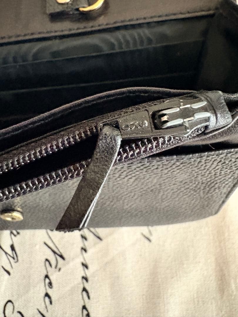 CHANEL ブラック レザー 長財布
