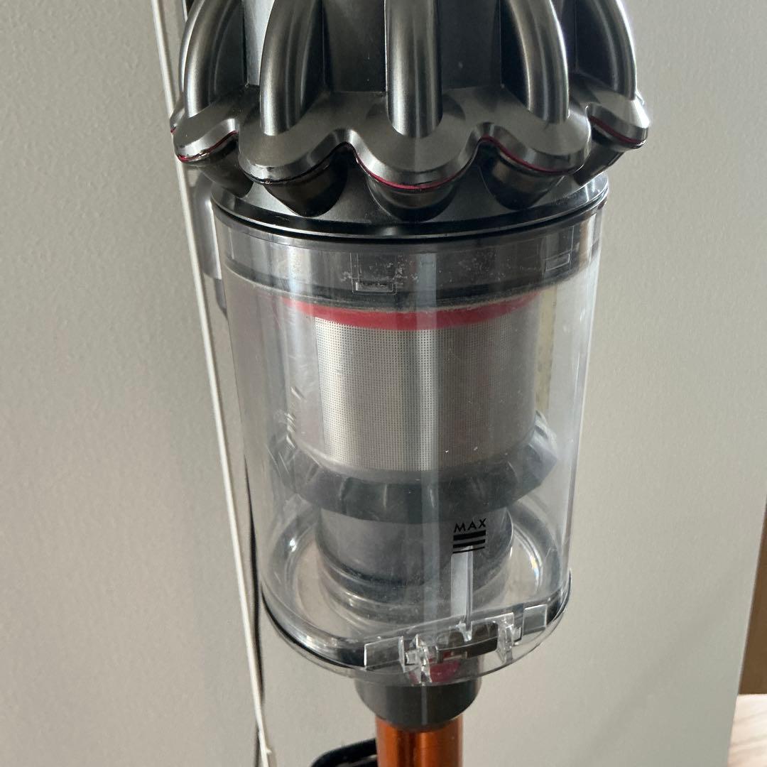 Dyson V10 コードレスクリーナー　SV12 タワーのスタンド付き