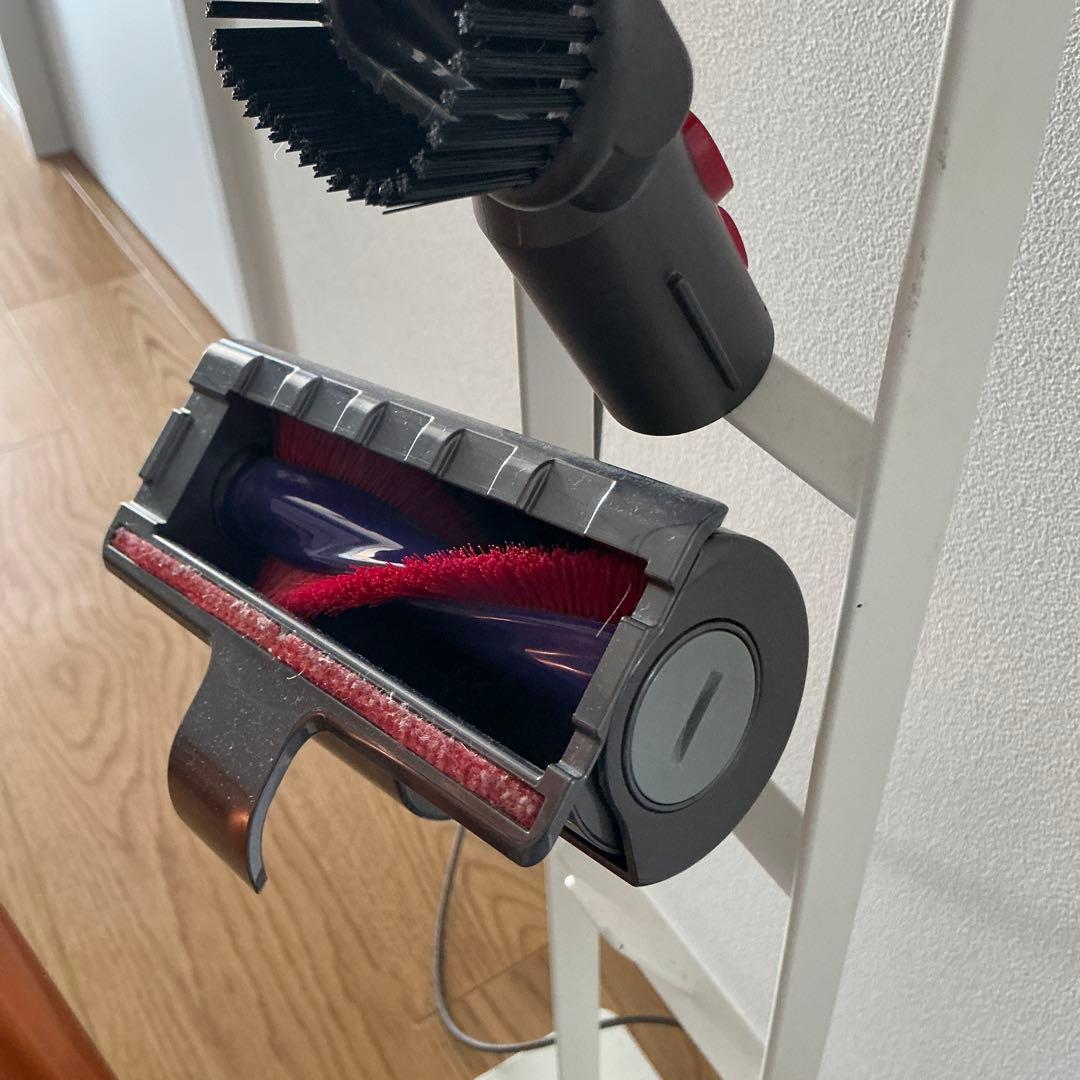 Dyson V10 コードレスクリーナー　SV12 タワーのスタンド付き