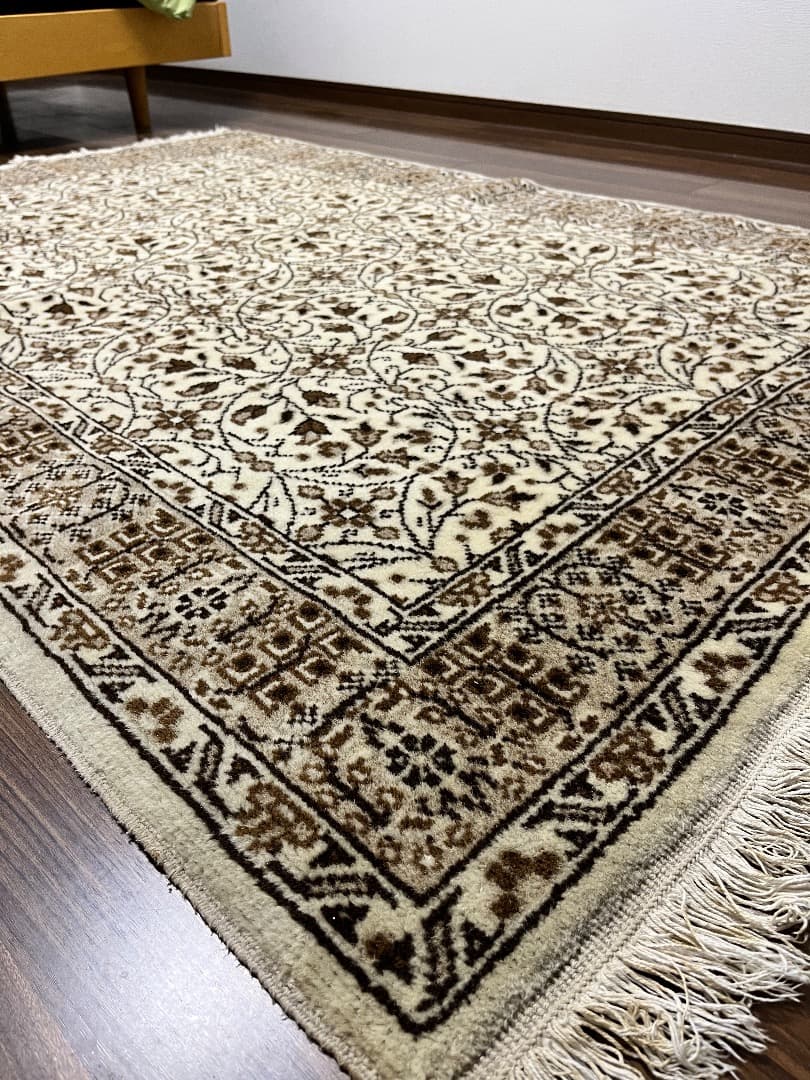 川*郎様 トルコ手織り絨毯。ウル-コットン。丸洗い済み．4番目の写真。