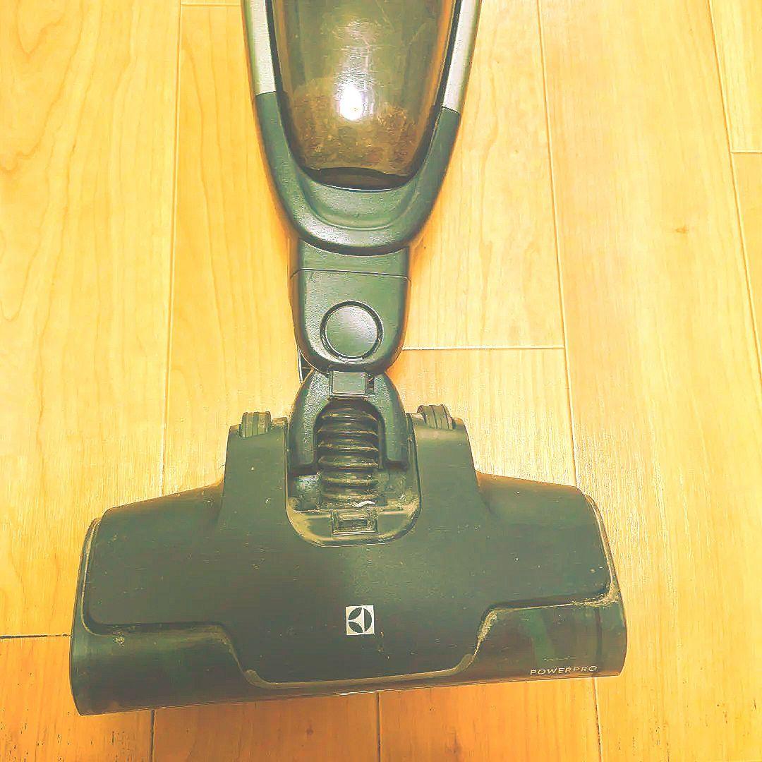 エレクトロラックス 掃除機 コードレス 　PQ92-3OBF