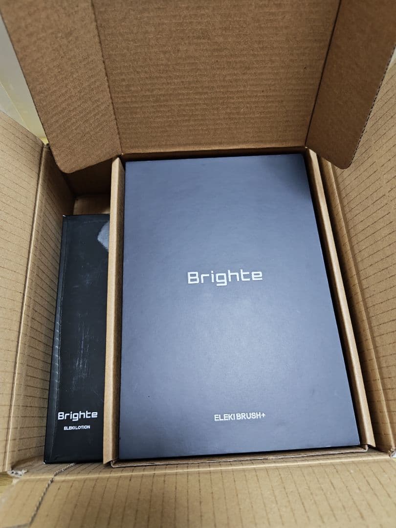 よっBrighte ELEKI BRUSH+ & ELEKI LOTION