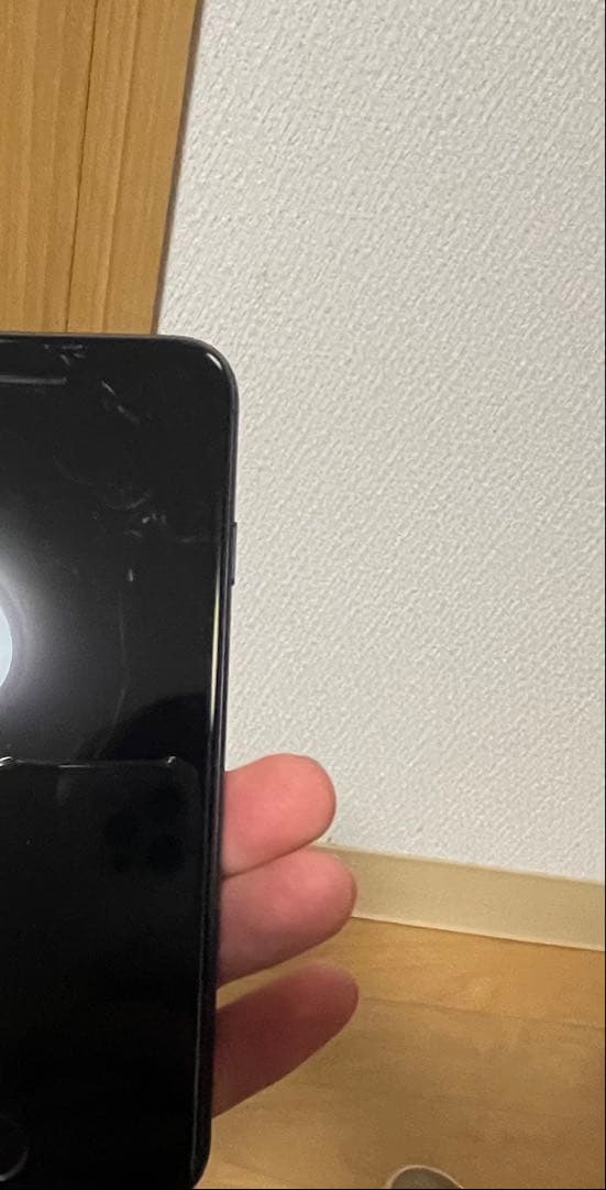 Apple iPhone SE2ブラック 本体