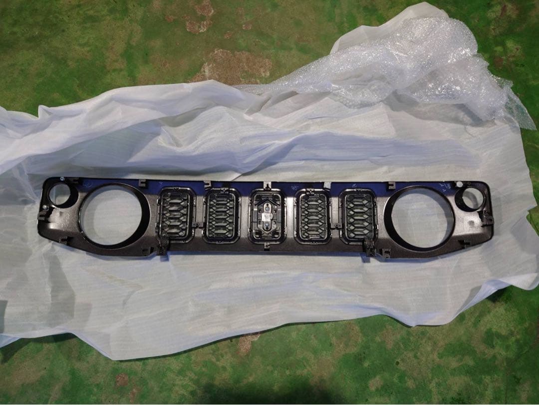 ジムニー　ノマド　JC74　バンパー　テールランプ　グリル　セット 新車外し