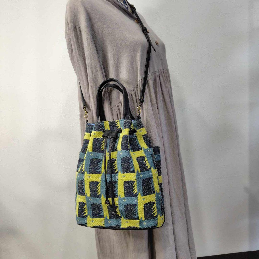 ミナペルホネン/thoroughbredサラブレットネイビー/巾着Lサイズ