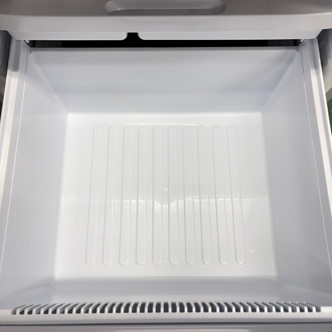 716 SHARP 大人気　どっちもドア　大型冷蔵庫　300L〜400L 極美品