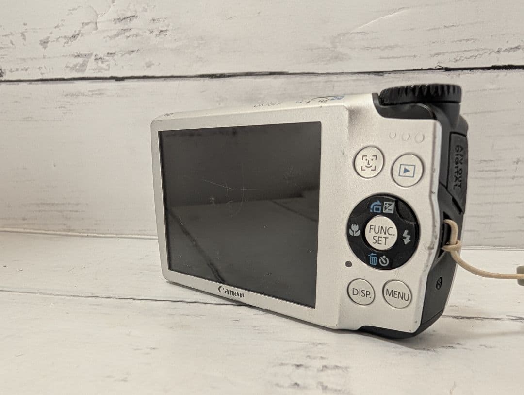 Canon Power Shot A3300 IS 充電器付き　sbt