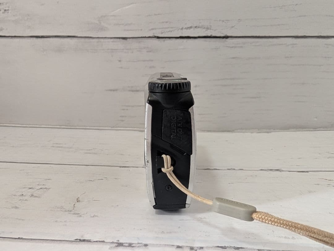 Canon Power Shot A3300 IS 充電器付き　sbt