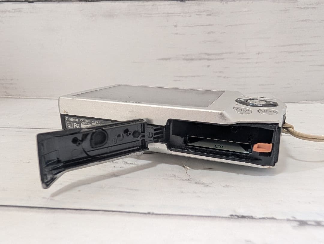 Canon Power Shot A3300 IS 充電器付き　sbt