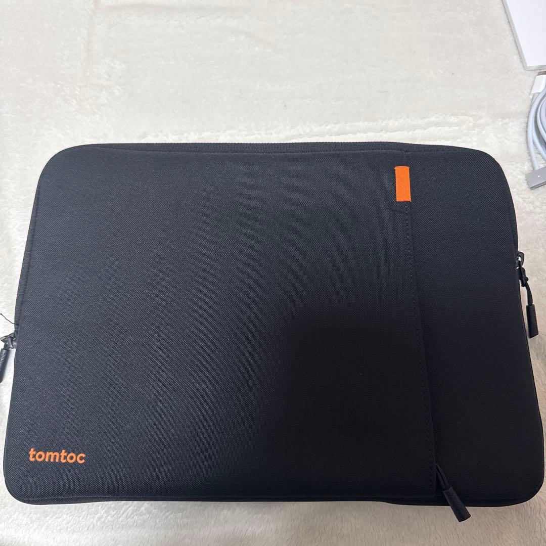 Macbook Air シルバー 13インチ M2