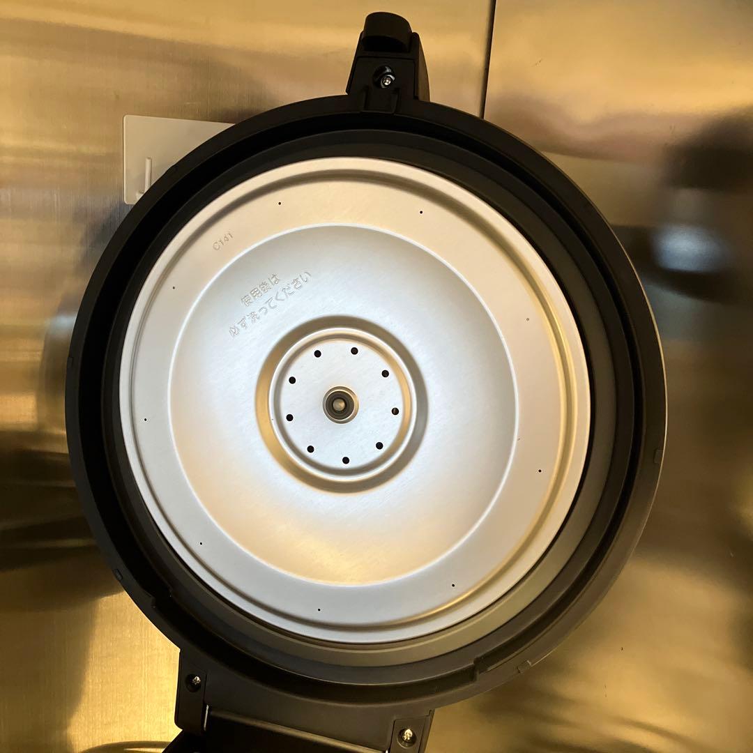 象印　炊飯器　2升　業務用　極め炊き　NS-QC36型　ステンレス