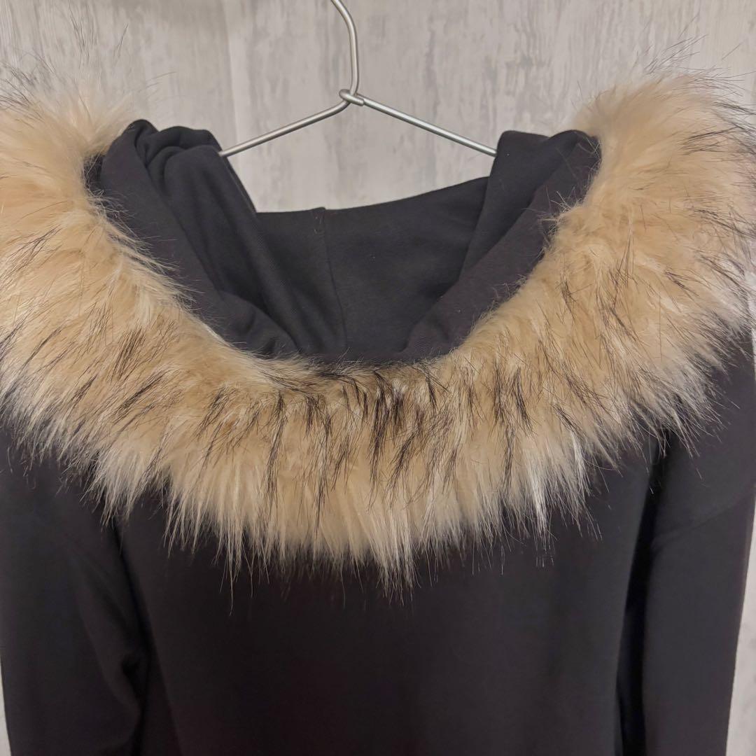 9090 ファー パーカー Mサイズ