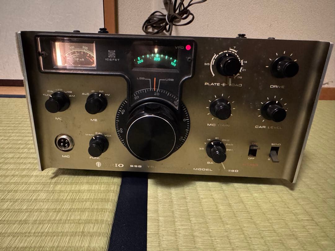 TRIO T-599D 送信機