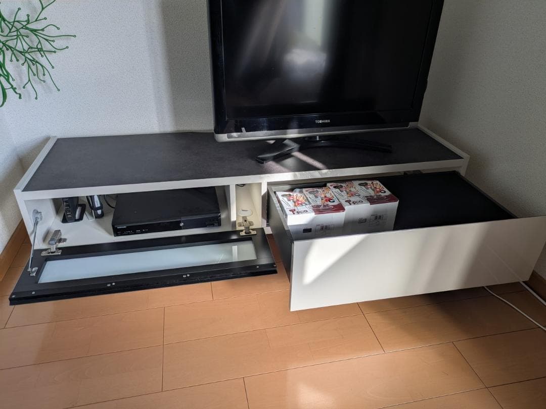 令和最新版　パモウナ　TVボード　150幅　魔改造済み　※純正の脚も同梱します！
