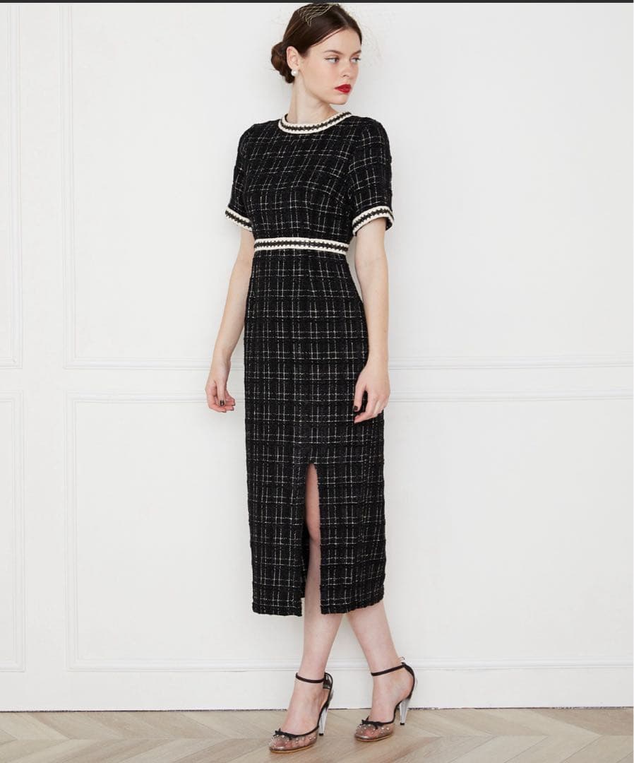 の*の様 新品✨LEJA スリット入りツイード柄ハイウエスト　パーティードレス