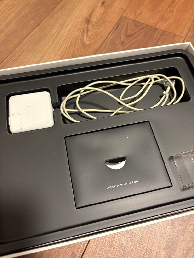 MacBook本体 Apple MacBook Air 13-inch Early 2015