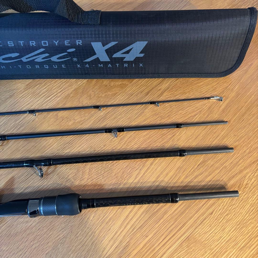 デストロイヤー オロチX4 シークレットサービス F5-68X4-SS メガバス