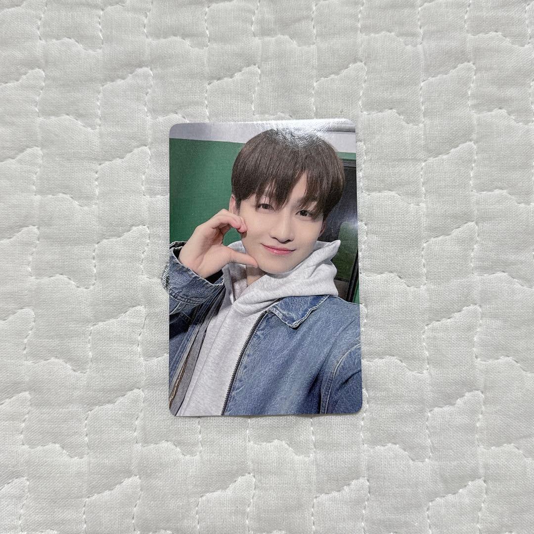 TWS sparklingblue withfans 中華　ジフン