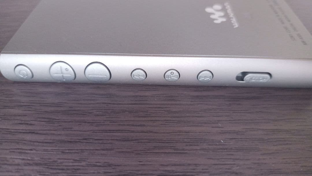 NW-A105 (B) 16GB ブラック