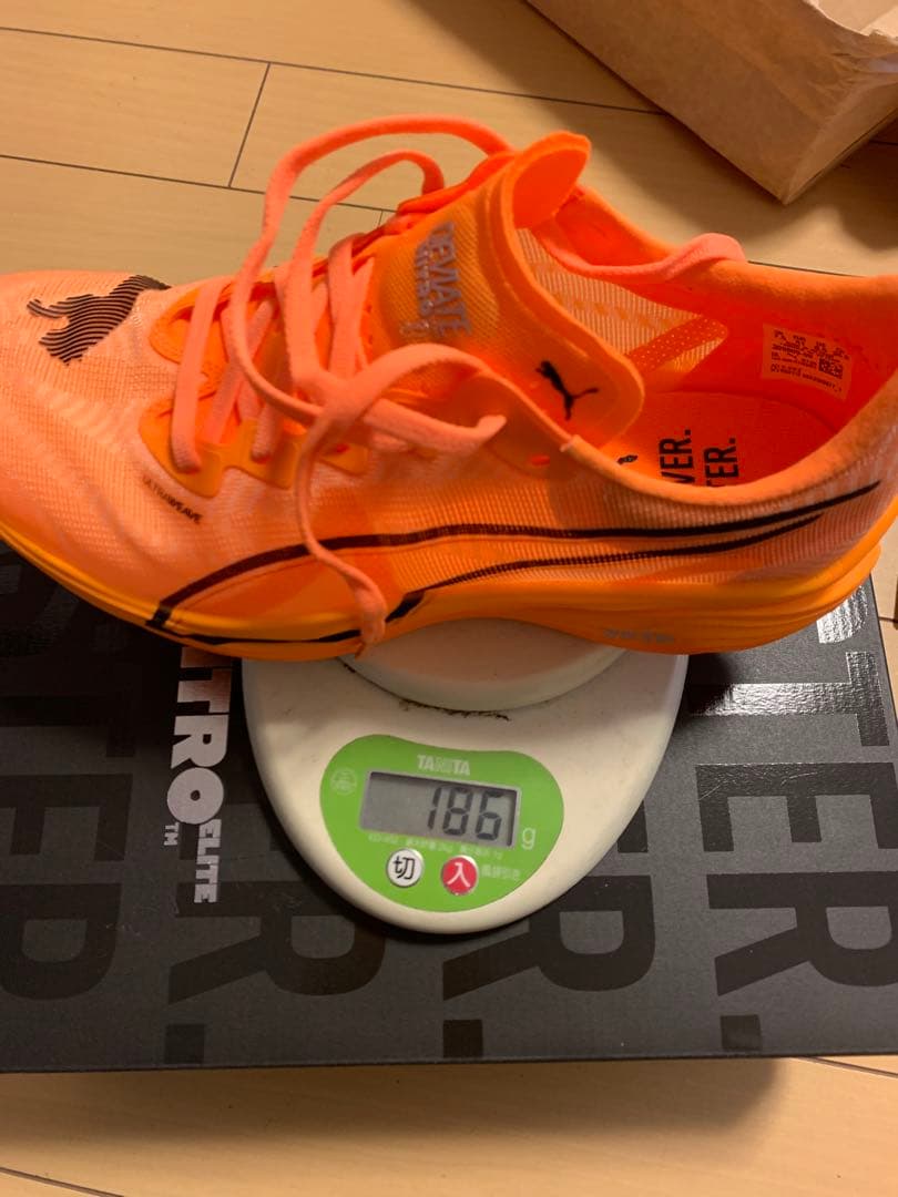 走行距離10キロ程度PUMA ディヴィエイトニトロエリート3 26.5cm