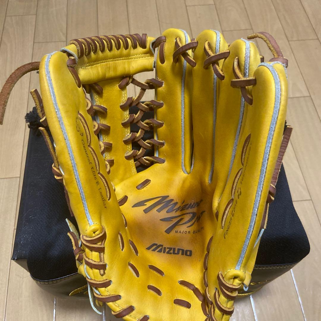 最終価格‼️Mizuno Pro 軟式グローブ イエロー