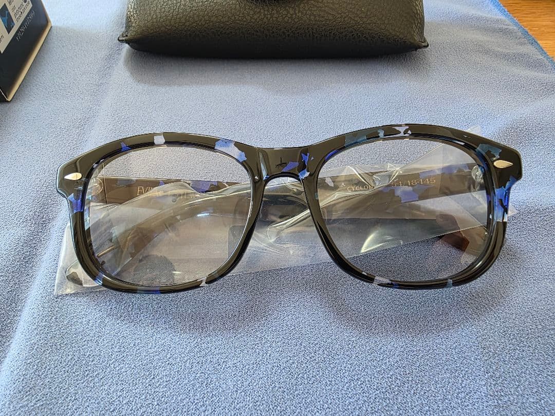 EVILACT CYCLONE サングラス ブルーデミフレーム