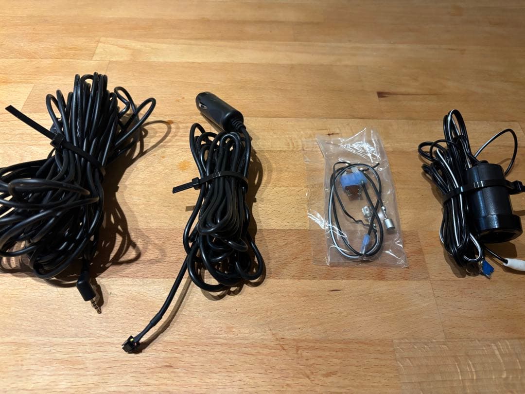 COMTEC ZDR 035 ドライブレコーダー　　★おまけ付き★