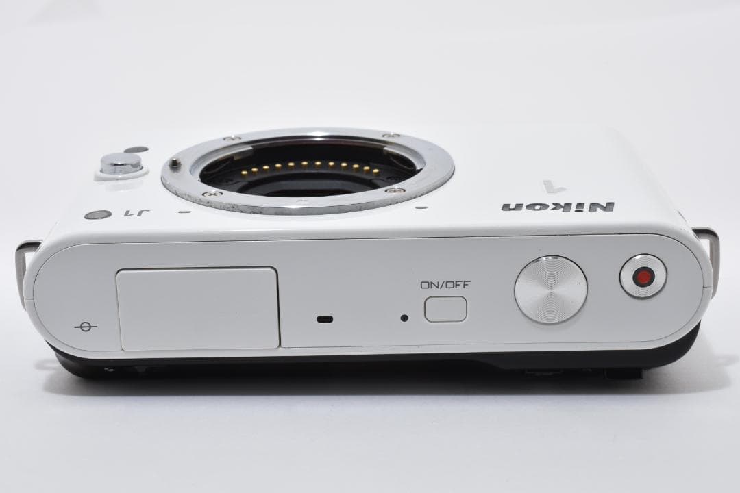 超美品 ニコン J1 ミラーレスデジタルカメラボディホワイト Nikon
