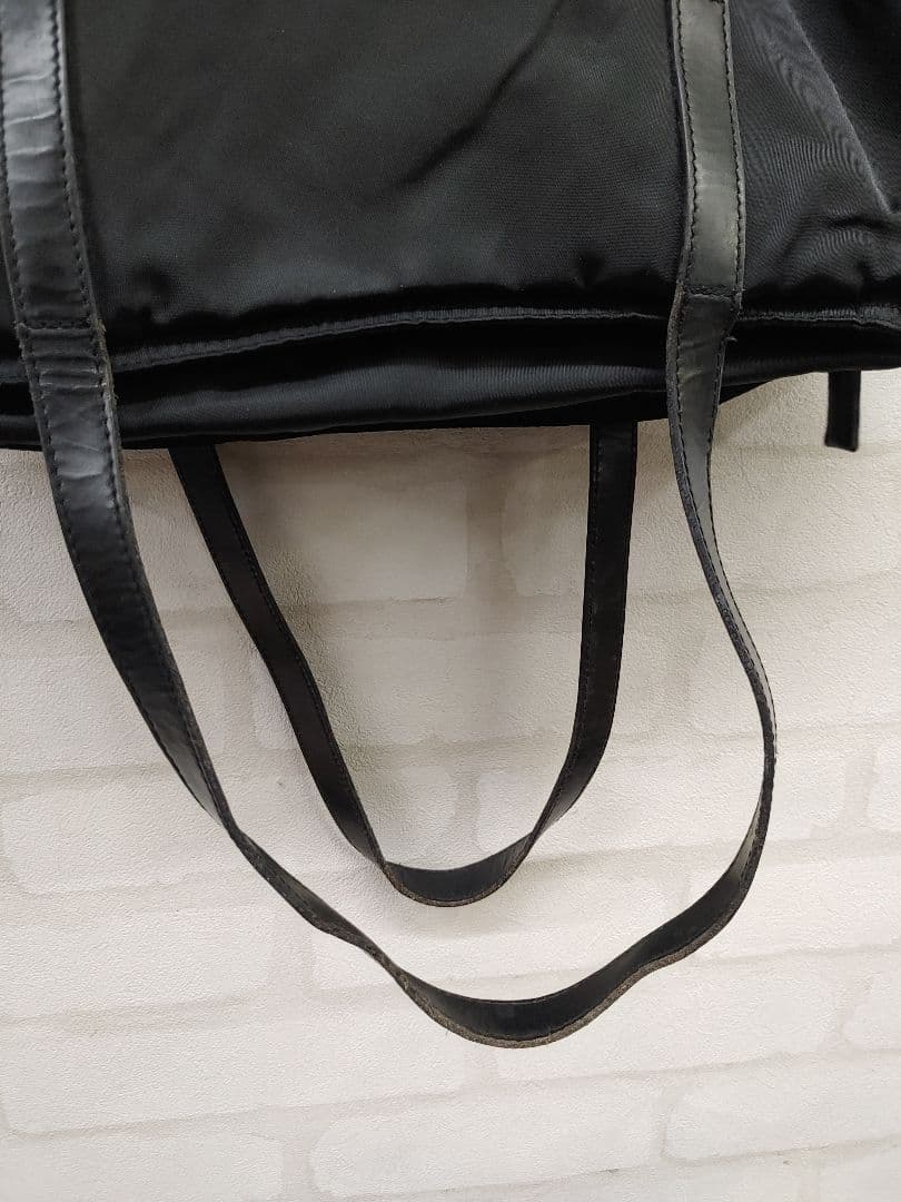 クロボボPRADA　トートバッグ　ハンドバッグ　白タグ　三角ロゴ　ナイロン