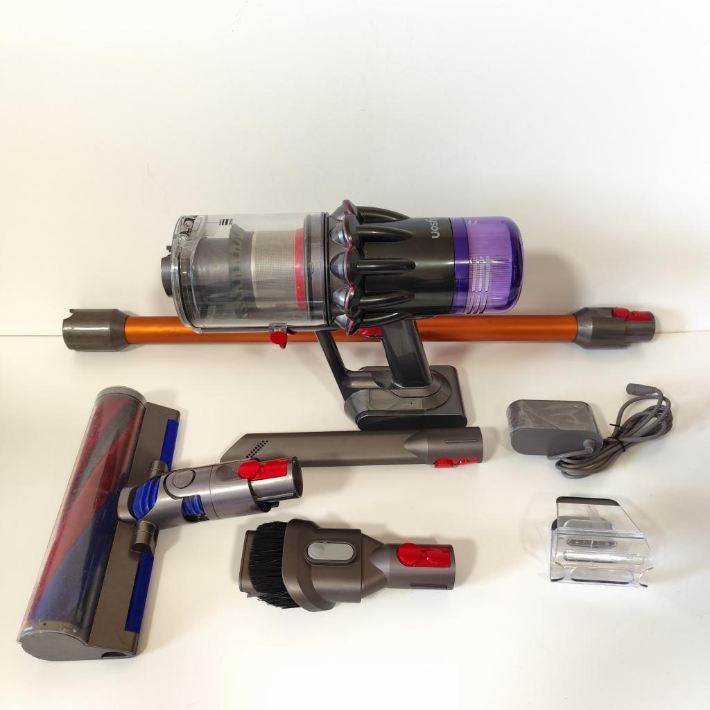 スタンド付き　Dyson SV18　掃除機 一式セット【動作確認済】　No176