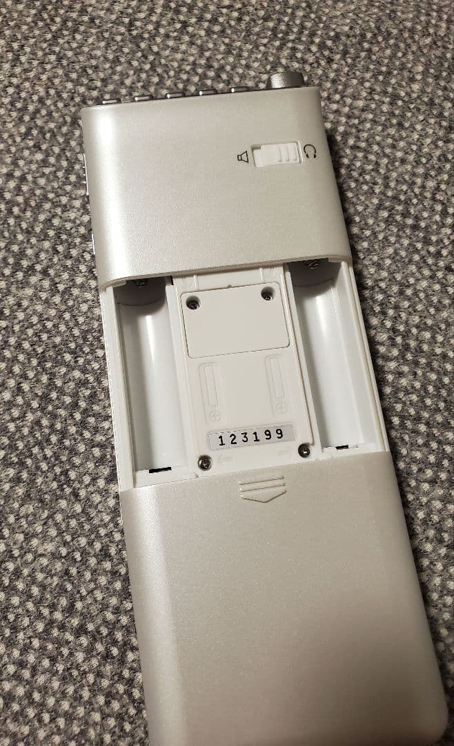 SONY☆ポケットラジオ XDR-63TV