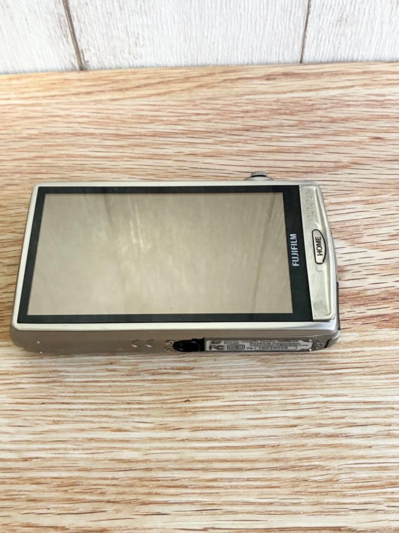 【極美品】 FUJIFILM FinePix Z900EXR デジカメ 動作品