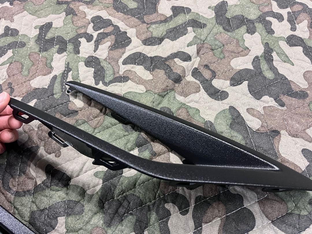 ともみ　デリカD5 フォグベゼル