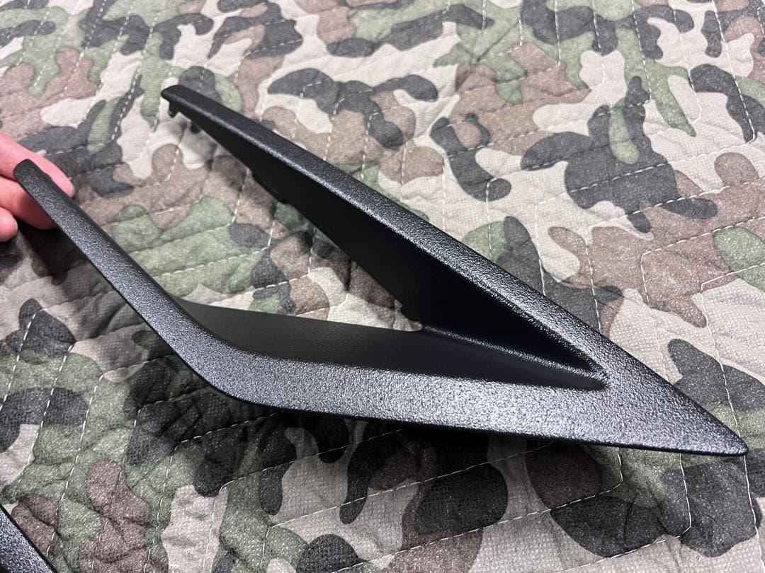 ともみ　デリカD5 フォグベゼル