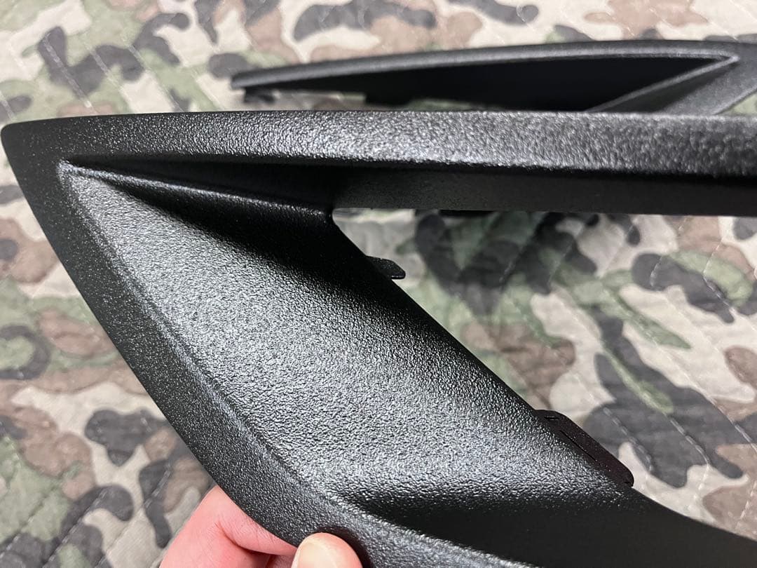 ともみ　デリカD5 フォグベゼル