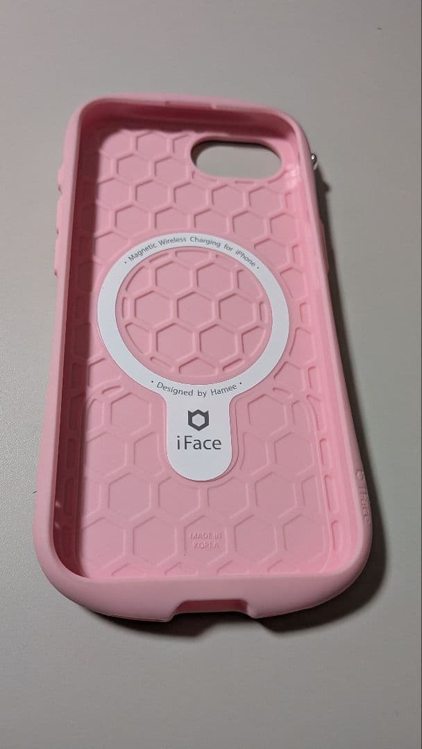 ｉＰｈｏｎｅ１６e新品同様１２８ギガ２４時間以内発送