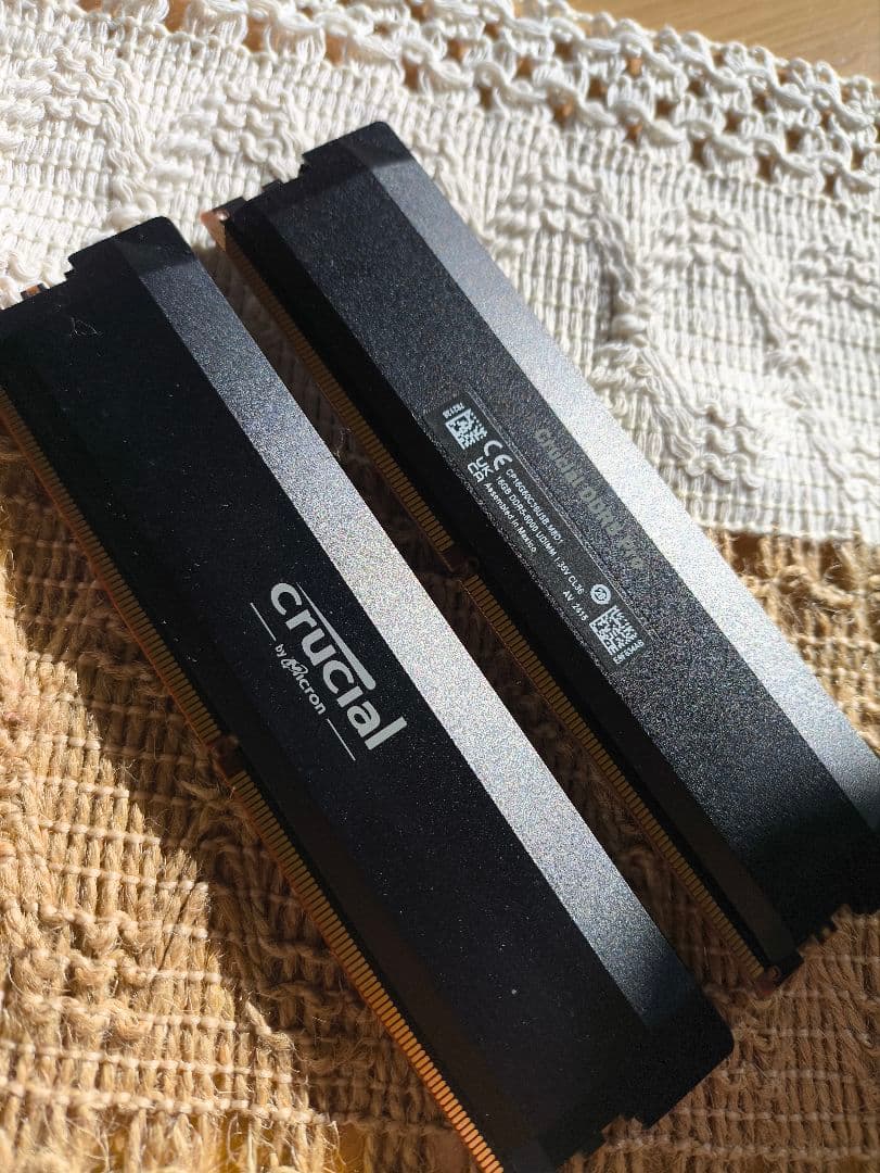 Crucial DDR5 Pro 32gb（16gb x 2）DDR5-6000