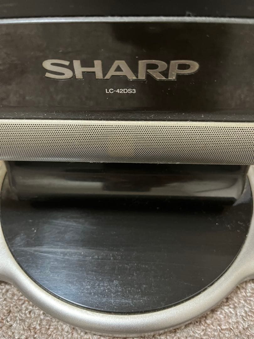 AQUOS 世界の亀山モデル 42V型テレビ