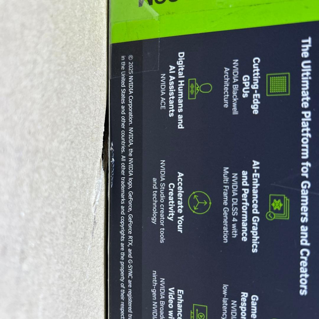 グラフィックボード・グラボ・ビデオカード ASUS NVIDIA GeForce RTX 5070Ti