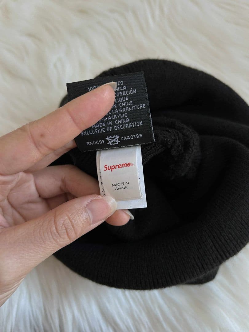 Supreme ボックスロゴ ニット帽　24FW 即発送　シュプリームビーニー