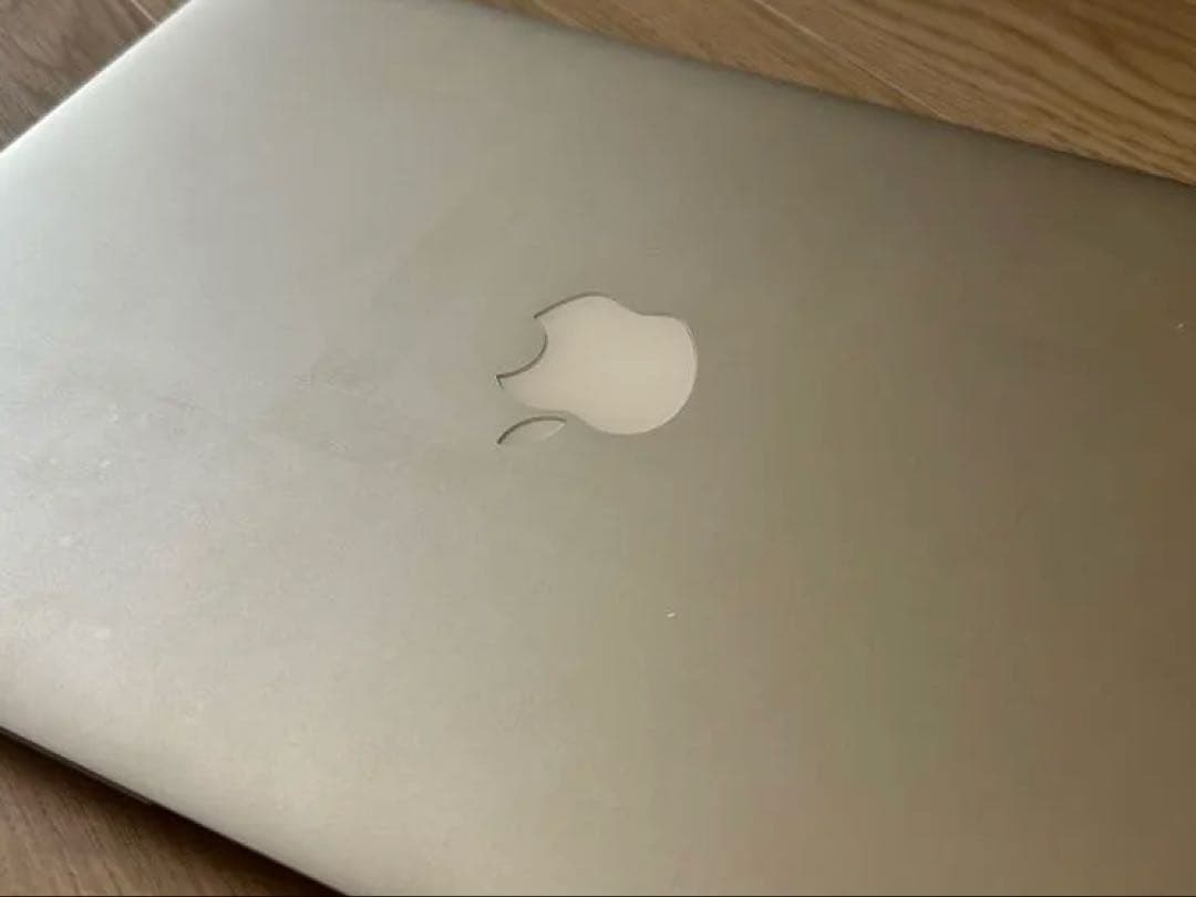 MacBook Air 13インチ（A1466/2013年モデル）初期設定済み