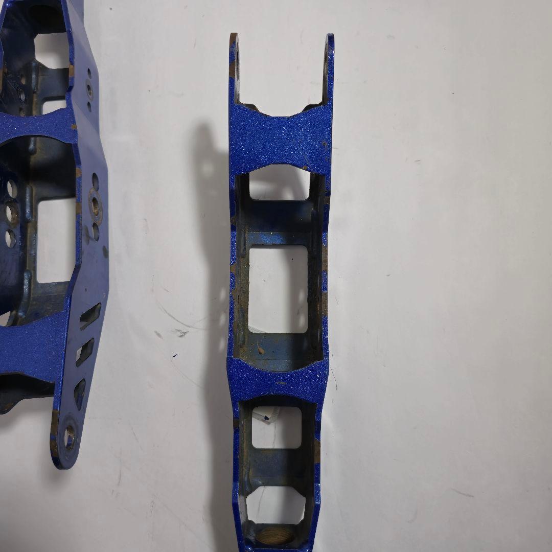 Megan Racing 210 クラウン 調整式リアロアアーム