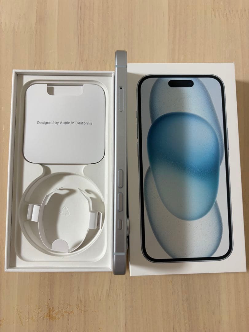 iPhone15 128GB ブルー SIMフリー