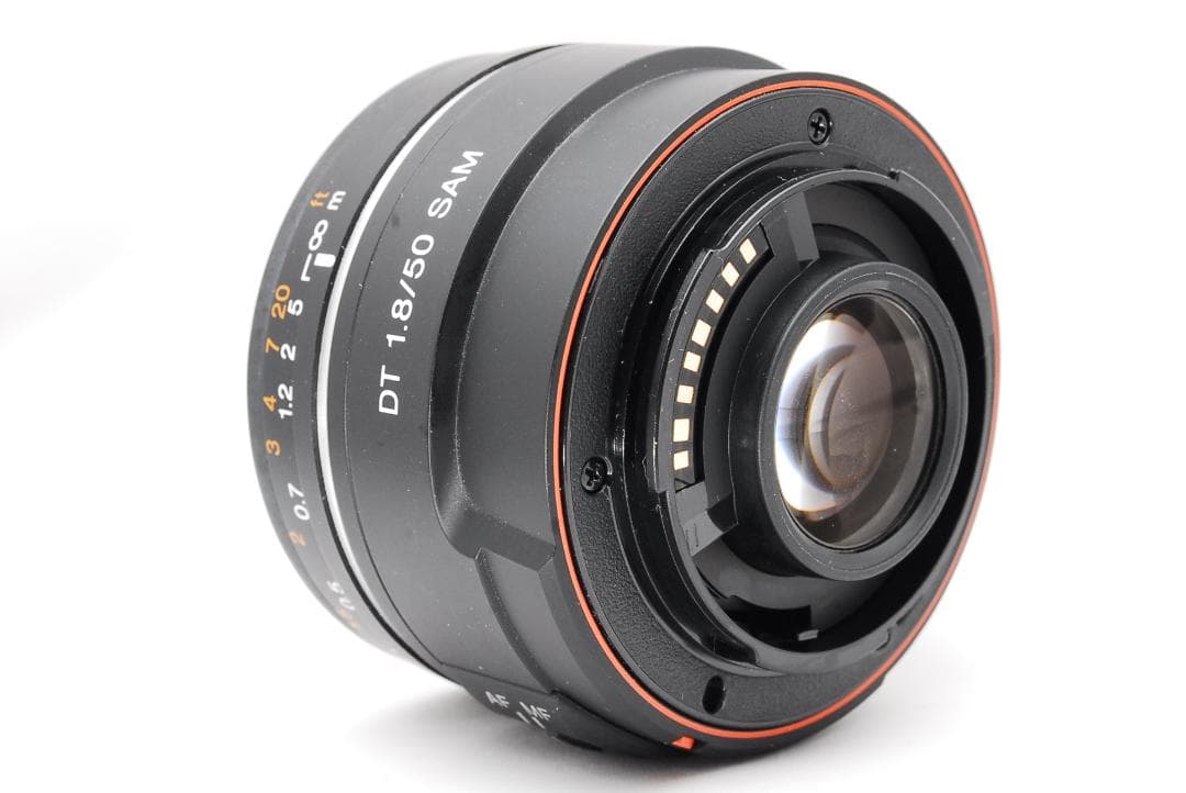 ✨️ SONY DT 50mm F1.8 SAM ✨️明るく綺麗なボケ味 単焦点