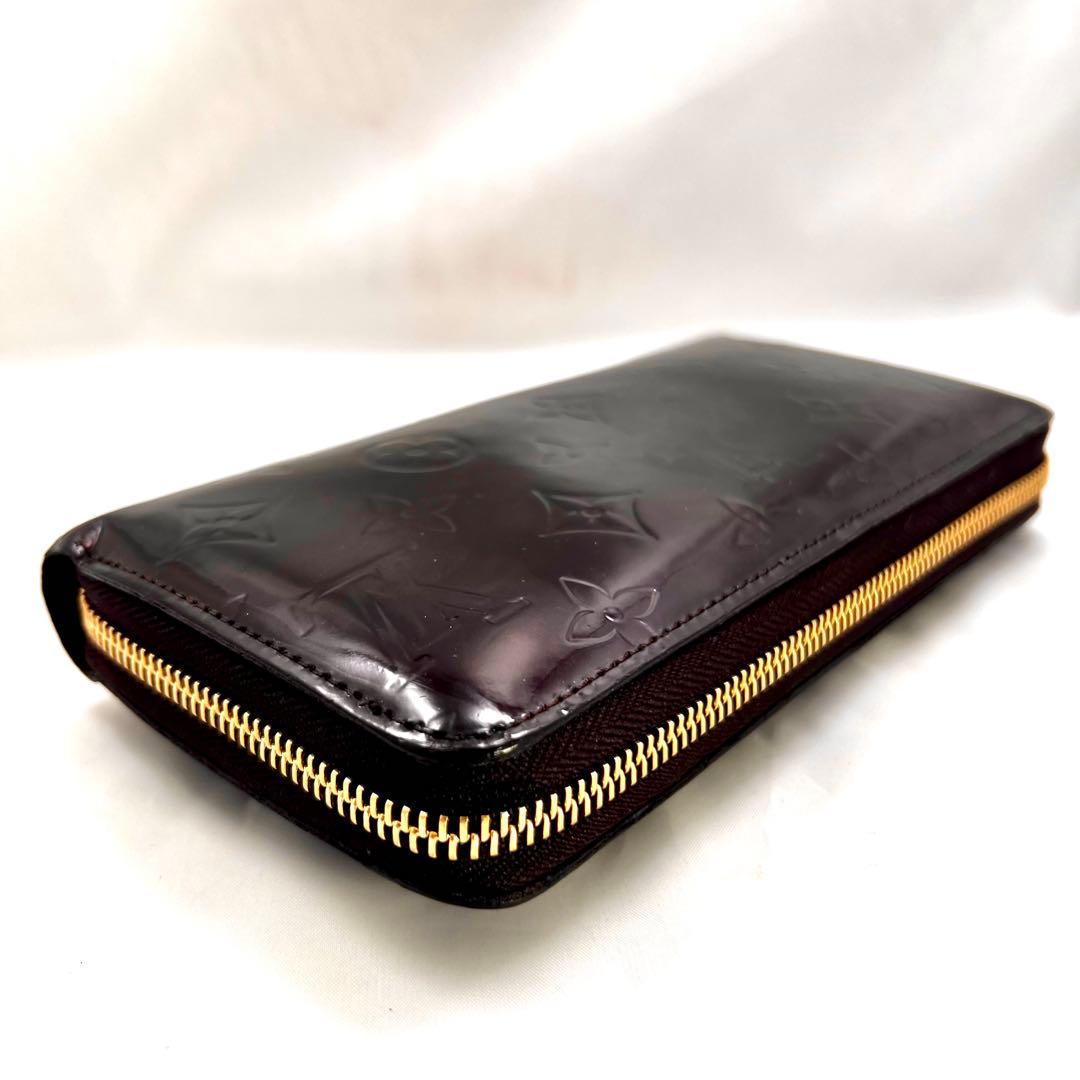 ルイヴィトン ヴェルニ アマラント ジッピーウォレット M93522 モノグラム