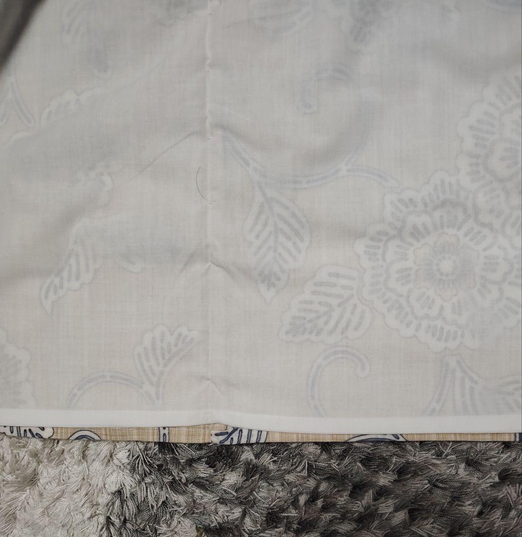 竺仙浴衣　ベージュにブルーの花柄ペイズリー